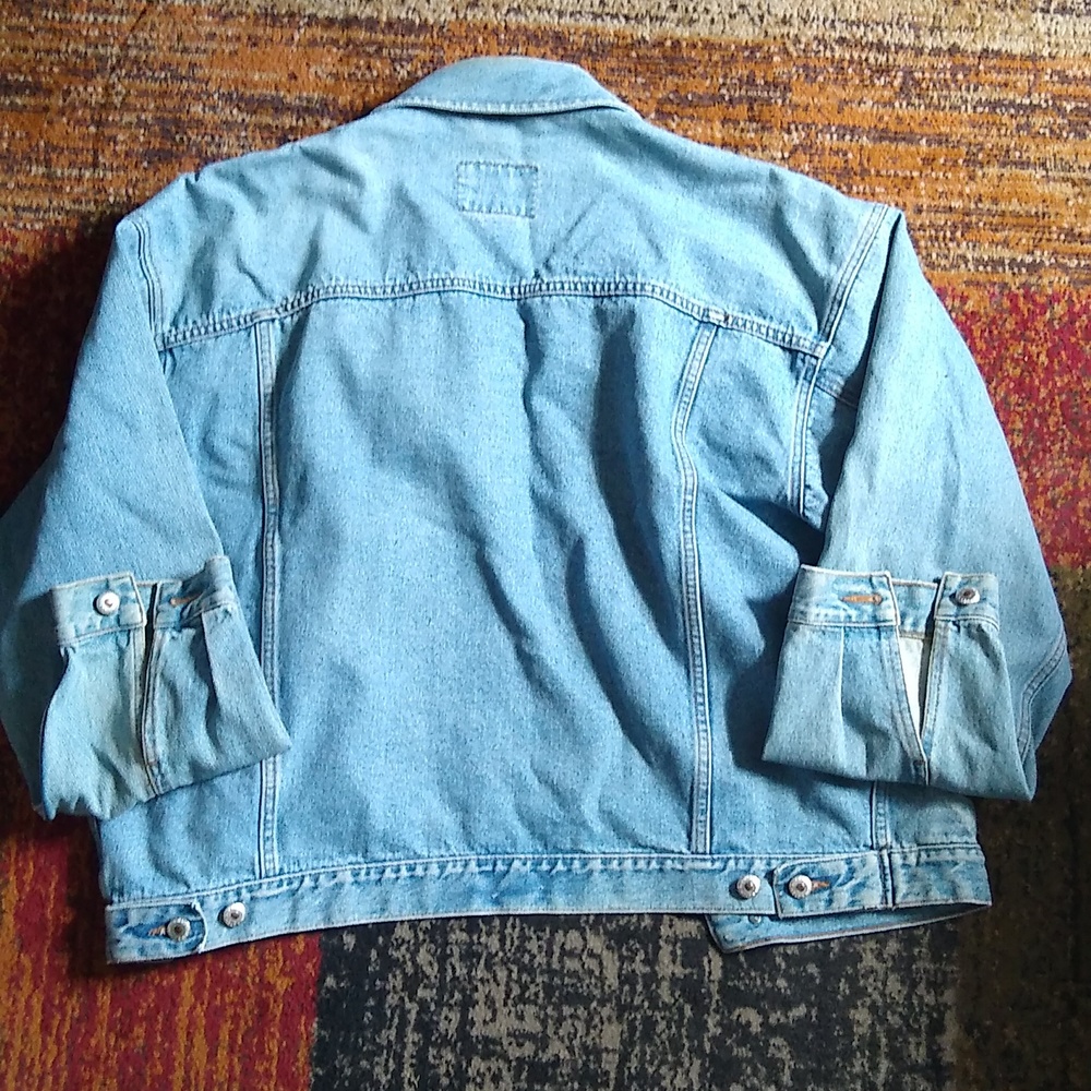 Jean Jacket - Picture 4 of 5